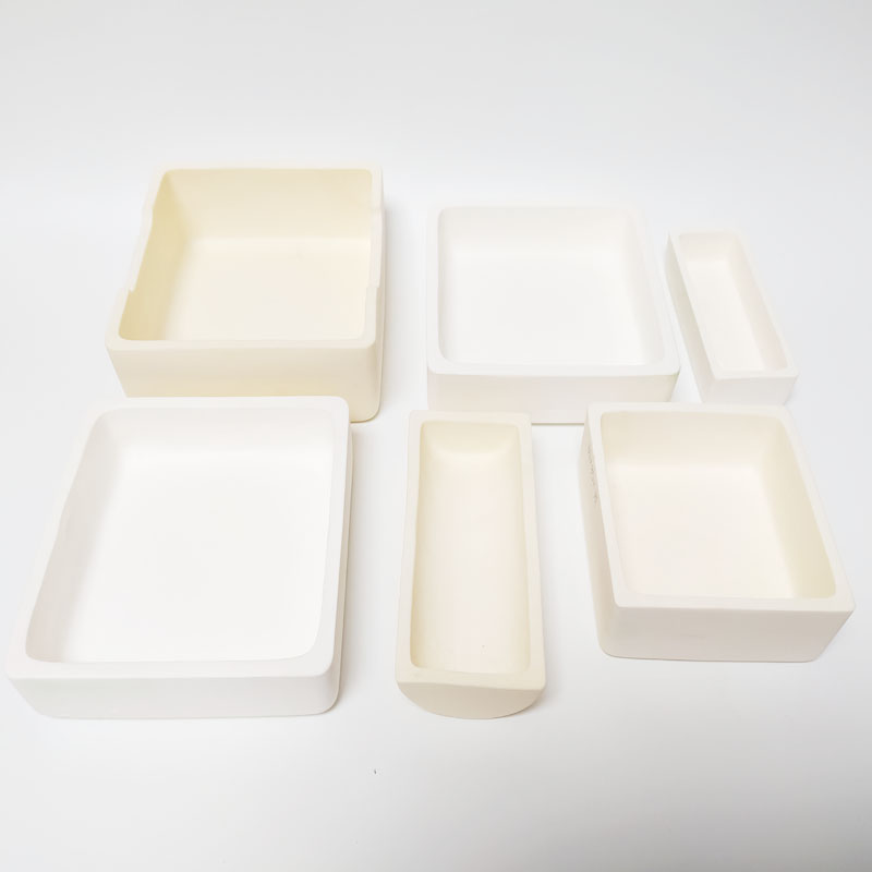 Comment les plateaux en alumine transforment l'industrie alimentaire avec hygiène et durabilité